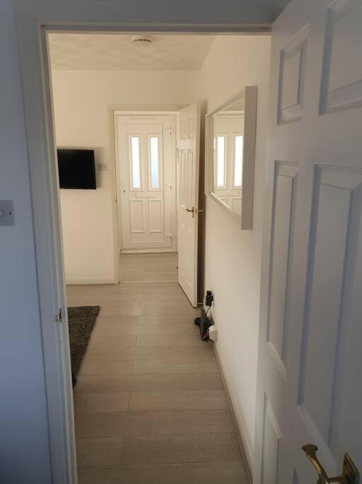 Awave From It All - Escape The City Life Jaywick Sands Exterior photo